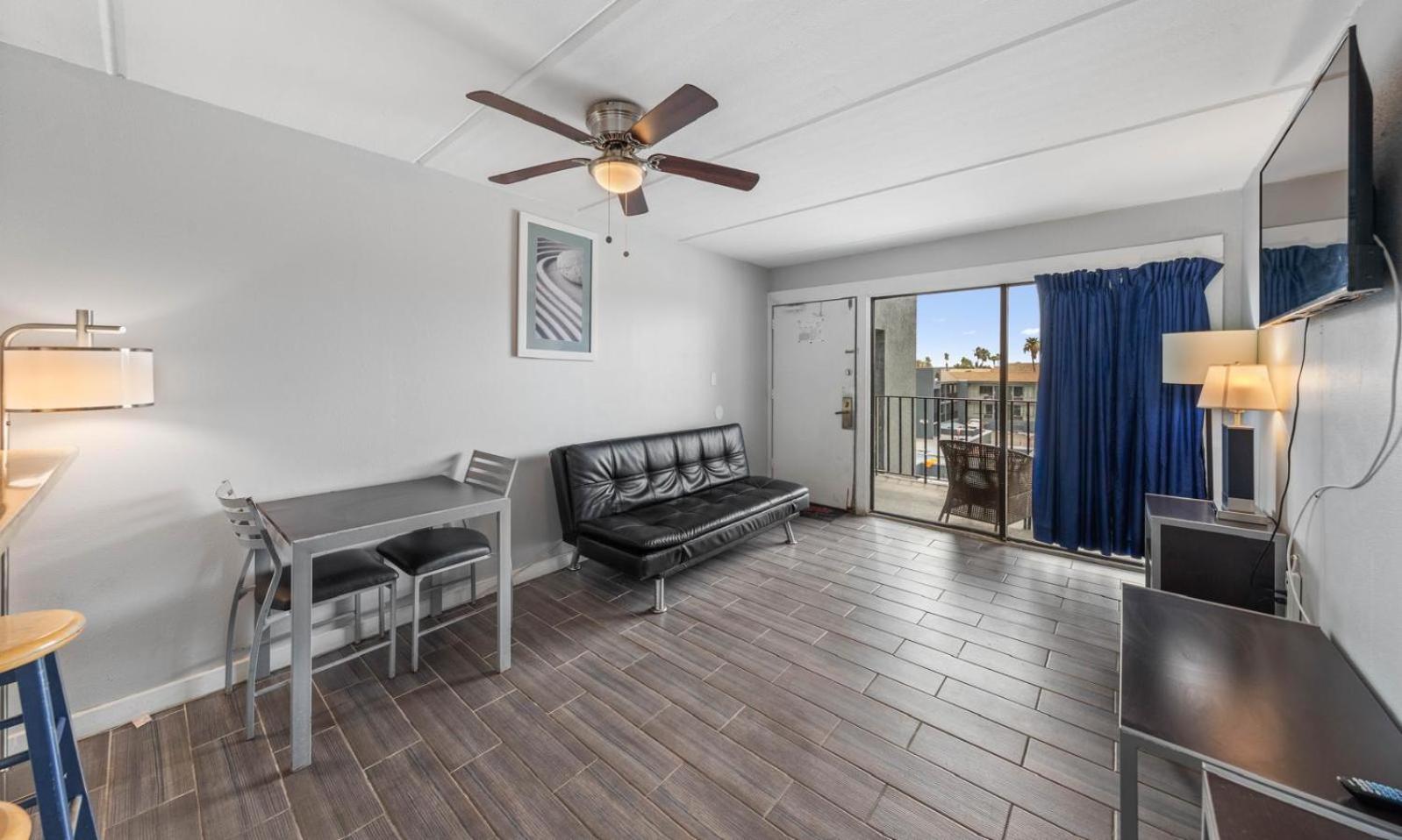 South Padre Island Lodge Экстерьер фото